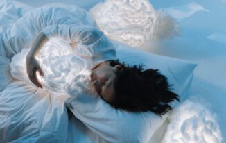 Antresola do spania w bloku: projekt, przepisy i montaż krok po kroku