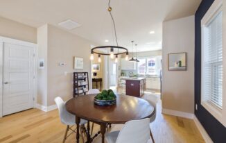 Fotel wiszący w bloku: wybór haka, kotwienie w stropie i montaż krok po kroku