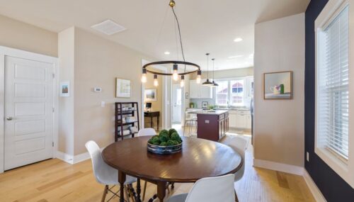 Fotel wiszący w bloku: wybór haka, kotwienie w stropie i montaż krok po kroku